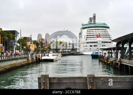 Sydney Harbour Bridge Stock Photo