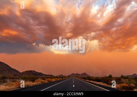 Haboob dust storm at sunset in the desert near Gila Bend, Arizona, USA Stock Photo