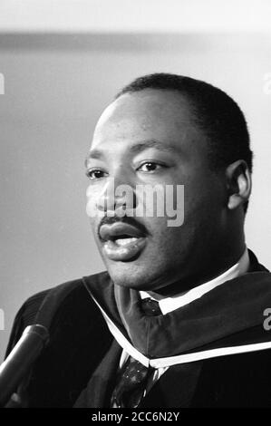 Dr. Martin Luther King, Jr., Head and Shoulders Potrait, Warren K. Leffler, March 1965 Stock Photo