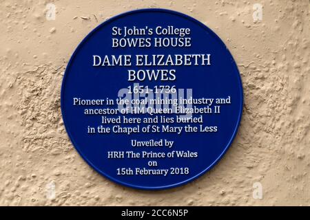 Blue plaque on Bowes House in Durham City, England. The plaque commemorates the life of Dame Elizabeth Bowes and was unveiled by Prince Charles. Stock Photo