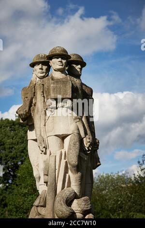 24th East Surrey Division War Memorial by Eric Kennington in Battersea Park Stock Photo