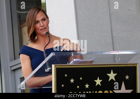 LOS ANGELES - AUG 20:  Jennifer Garner at the Jennifer Garner Star Ceremony on the Hollywood Walk of Fame on August 20, 2018 in Los Angeles, CA Stock Photo