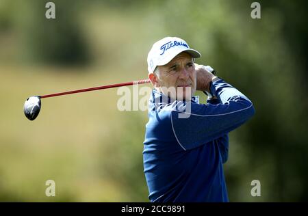 Wales' Phillip Price tees off on the 6th during day one of the ISPS Handa Wales Open at Celtic Manor Resort. Stock Photo