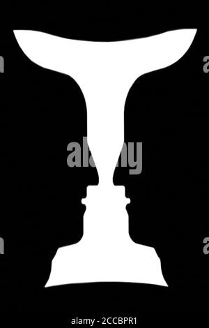 Figure-ground perception, face and vase. Figure-ground organization. Perceptual grouping. In Gestalt Psychology identifying a figure from background Stock Photo