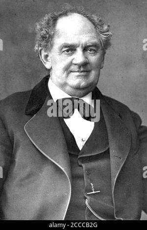 PHINEAS TAYLOR BARNUM  (1810-1891) American showman, politician and co-founder of the Barnum and Bailey Circus Stock Photo