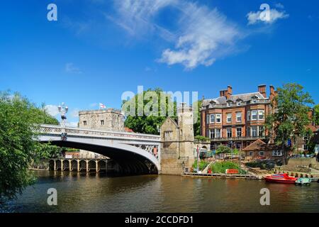 UK,North Yorkshire,York,Lendal Tower & Lendal Bridge next to the River Ouse Stock Photo