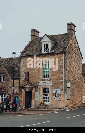 Bourton-on-the-Water, UK - July 10, 2020: Facade of Cotswolds Distillery in Bourton-on-the-Water, a famous village in rural Cotswolds area of England, Stock Photo