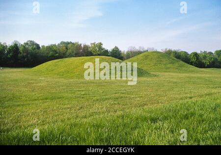 Burial Mounds, Hopewell Culture National Historical Park, Chillicothe, Ohio, USA Stock Photo