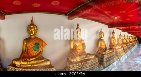 Gilded Buddha statues (Bhumispara-mudra: Buddha Gautama at the moment of enlightenment), Wat Pho, Bangkok, Thailand, Asia Stock Photo