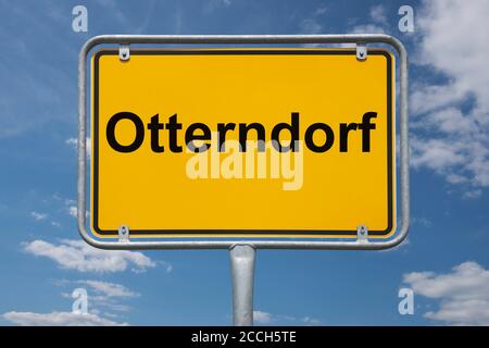 Ortstafel Otterndorf, Niedersachsen, Deutschland | Place name sign Otterndorf, Lower Saxony, Germany, Europe Stock Photo