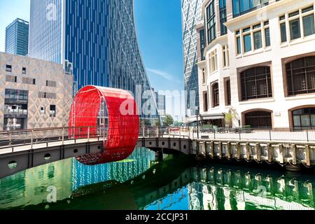 'The Clew' by Ottotto at Cubitt Steps Bridge, Canary Wharf, London, UK Stock Photo