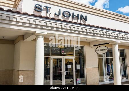 Orlando Florida,Premium Outlets,shopping shopper shoppers shop shops market  markets marketplace buying selling,retail store stores business businesses  Stock Photo - Alamy