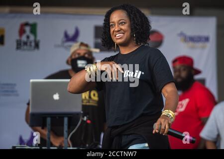 Louisville, United States. 23rd Aug, 2020. LOUISVILLE, KY- AUGUST 23: Attendies of the Bre-B-Q during the second day of BreonnaCon at Shawnee Park on August 23, 2020 in Louisville, Kentucky after the death of Breonna Taylor . (Photo by Chris Tuite/ImageSPACE) Credit: Imagespace/Alamy Live News Stock Photo