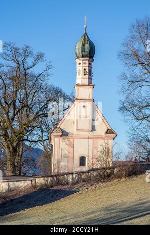 Chapel of St. George or Ramsachkircherl on the Murnauer moss, Murnau am Staffelsee, Bavaria, Germany Stock Photo