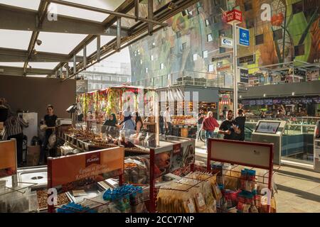 New market hall, Markthal, Rotterdam, South Holland, Netherlands Stock Photo