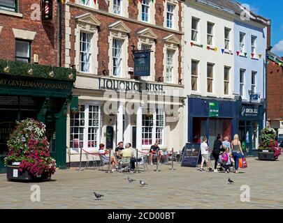 The Liquorice Bush pub, Market Place, Pontefract, West Yorkshire, England UK Stock Photo