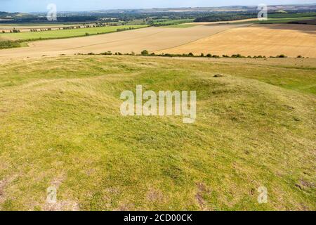 Adam's Grave prehistoric neolithic long barrow, Alton Barnes, Wiltshire, England, UK - horned shaped entrance Stock Photo