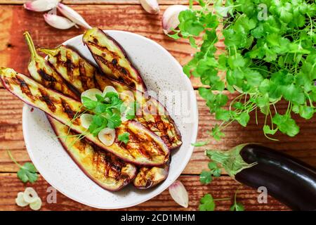 Grilled eggplant with fresh cilantro (coriander) and garlic. Delicious ...