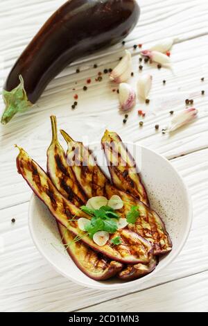 Grilled eggplant with fresh cilantro (coriander) and garlic. Delicious ...