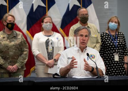 Austin, Texas, USA. 25th Aug, 2020. Texas Governor GREG ABBOTT briefs the media on the state's preparations for Hurricane Laura, scheduled to make landfall in east Texas and coastal Louisiana on Thursday. Abbott mobilized hundreds of state resources as Texans remember the extreme damage done by Hurricane Harvey in 2017. Credit: Bob Daemmrich/ZUMA Wire/Alamy Live News Stock Photo