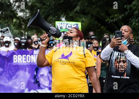 Louisville, KY, USA. 25th Aug, 2020. Protestors demonstrate on the final day of BreonnaCon, the ...