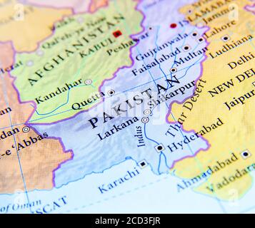 Geographic map of Pakistan with important cities Stock Photo - Alamy