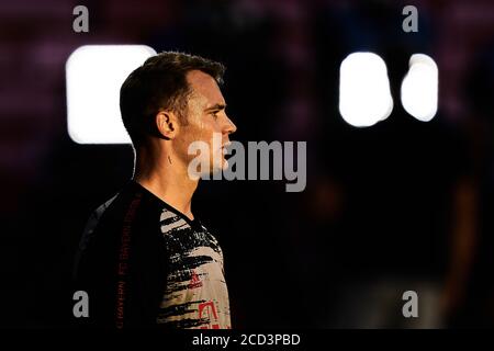 goalwart Manuel NEUER (M) in the evening sun, sunset, sunset,, side portrait, portrÃ t, portrait, cropped single image, single motif, football Champions League, final, Paris St. Germain (PSG) - FC Bayern Munich (M). 0: 1, on August 23, 2020 at the Estadio da Luz in Lisbon / Portugal. PHOTO: Peter Schatz / Pool via SVEN SIMON photo agency. Ã‚Â | usage worldwide Stock Photo