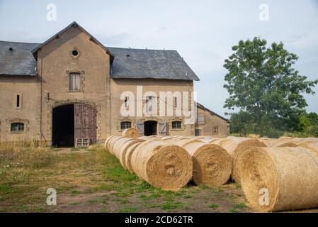 old shed near castle at Guipy at Bourgogne in France Stock Photo