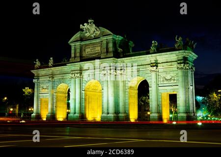 Puerta de Alcala at night, Madrid, Spain Stock Photo