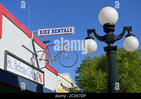 Bike Rentals on Main Street, St Helena CA Stock Photo