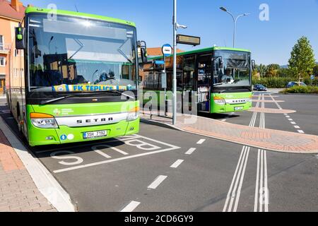 Autobusová doprava (Integrovaný dopravní systém Ústeckého kraje), Lovosice, Ústecký kraj, Česká republika / Bus public transport, Lovosice town,  Nort Stock Photo