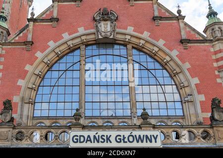 GDANSK, POLEN - 2017 AUGUST 25. Gdansk Glowny railway station in Poland Stock Photo