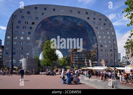 Netherlands, Southern Holland, Rotterdam, Markthal Market Rotterdam by architect Winy Maas Stock Photo