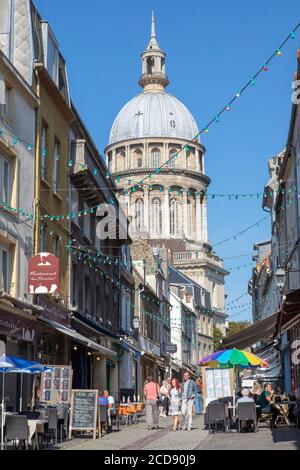 France, Pas de Calais, Boulogne sur Mer, rue de Lille and Notre Dame Basilica Stock Photo