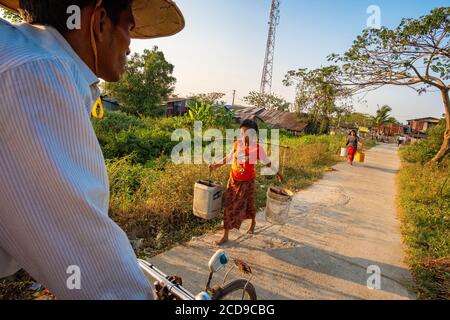 Myanmar (Burma), Yangon, the village of Dalah Stock Photo