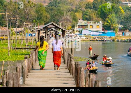 Myanmar (Burma), Shan State, Inle Lake, Tek Wooden Pier in Maing Thauk Village Stock Photo