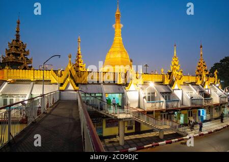 Myanmar (Burma), Yangon, Sule Pagoda Stock Photo