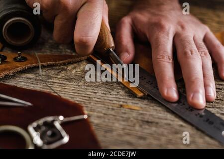 Leather Craft Tools Old Wooden Table Leather Craft Workshop Shoemaker's  Stock Photo by ©Volurol 483593384