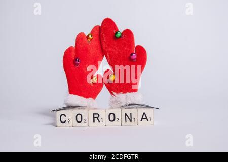 Bamberg, Deutschland. 27th Aug, 2020. Bamberg, Germany August 28, 2020: Symbols - Coronavirus - 08/28/2020 Corona lettering, Corona Weihafterten | usage worldwide Credit: dpa/Alamy Live News Stock Photo