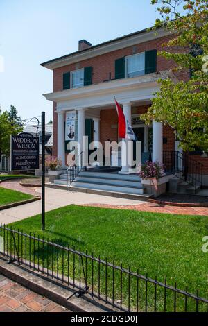 USA Virginia VA Staunton Birth home museum and library of President Woodrow Wilson LIBRARY Stock Photo