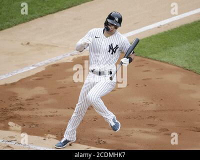 Bronx, United States. 28th Aug, 2020. New York Yankees Jordy Mercer stands  on first base next to New York Mets Pete Alonzo both wearing #42 to  celebrate Major League Baseball's Jackie Robinson