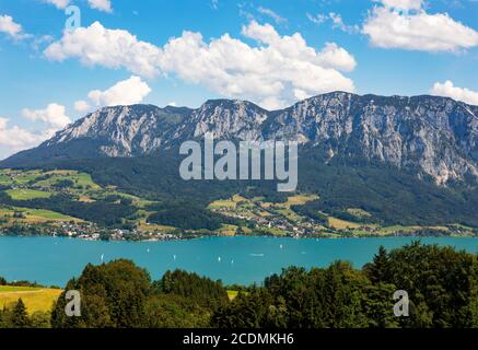 Steinbach am Attersee with Hoellengebirge, Salzkammergut, Upper Austria, Austria Stock Photo