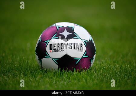  DERBYSTAR Bundesliga Brillant APS Soccer Ball V21