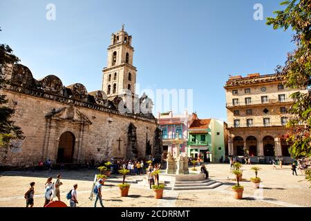 Havana, Cuba - December 11, 2016: The Basilica Menor de San Francisco de Asis  in Old Havana (Vieja) Stock Photo