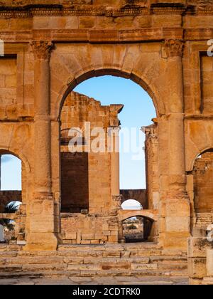 The archaeological site of Sbeitla is located in Sbeitla in Tunisia, in what was the Roman city of Sufetula and preserves the re Stock Photo