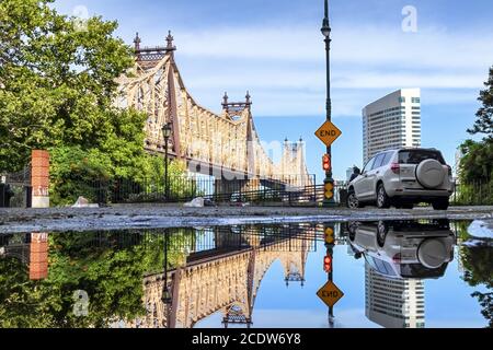 Scenes From A Thriving Metropolis On A Summers Day Stock Photo