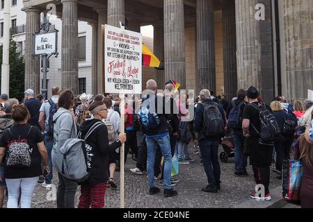 Berlin, Deutschland. 29th Aug, 2020. Berlin, Germany August 29, 2020: Anti-Corona-Demo - Berlin - August 29, 2020 Berlin, demonstration, Corona, lateral thinking 711, on the square of March 18, poster | usage worldwide Credit: dpa/Alamy Live News Stock Photo