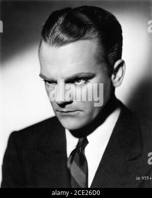 JAMES CAGNEY as Brick Davis in G MEN 1935 director WILLIAM KEIGHLEY story / screenplay Seton I. Miller casting consultant J. Edgar Hoover First National Pictures / Warner Bros. Stock Photo