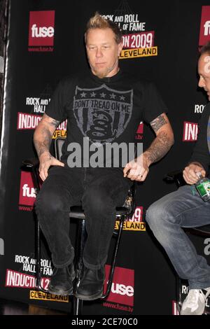 Manhattan, United States Of America. 15th Jan, 2007. NEW YORK - JANUARY 14: Musician James Hetfield of Metallica attends the Rock & Roll Hall of Fame 2009 inductee announcement at Fuse Studios on January 14, 2009 in New York City People: James Hetfield Credit: Storms Media Group/Alamy Live News Stock Photo