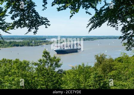 View of the Elbe with container ship, Bismarckstein viewing platform, Hamburg, Germany Stock Photo